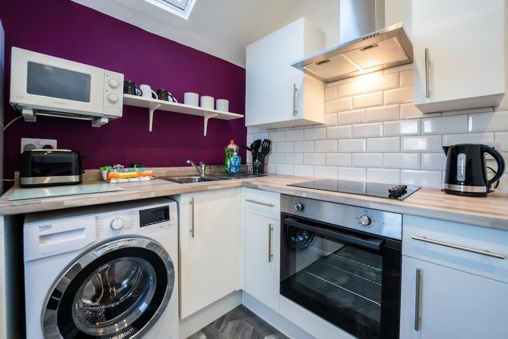 Cosy And Convenient Sunderland Apartment エクステリア 写真
