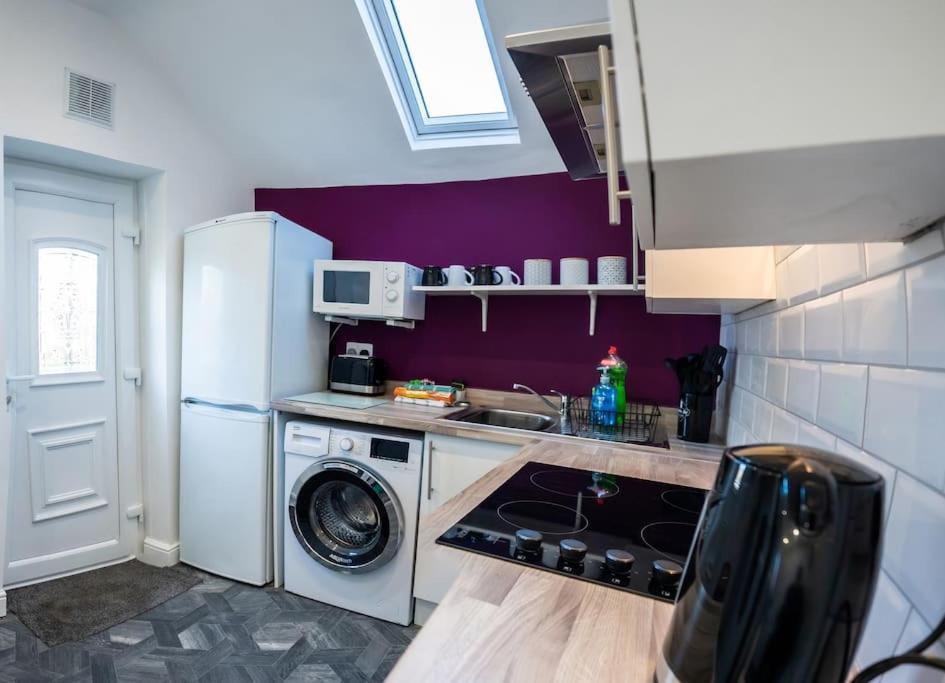 Cosy And Convenient Sunderland Apartment エクステリア 写真